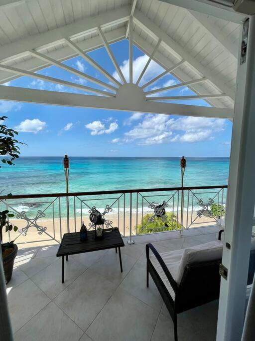Bianca Bay 3 Bedroom West Coast Beach Front Villa Saint James Extérieur photo